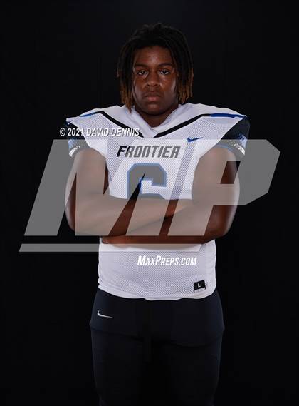 Thumbnail 3 in Frontier Football Seniors photogallery.