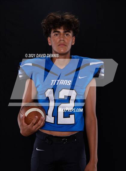 Thumbnail 3 in Frontier Football Seniors photogallery.