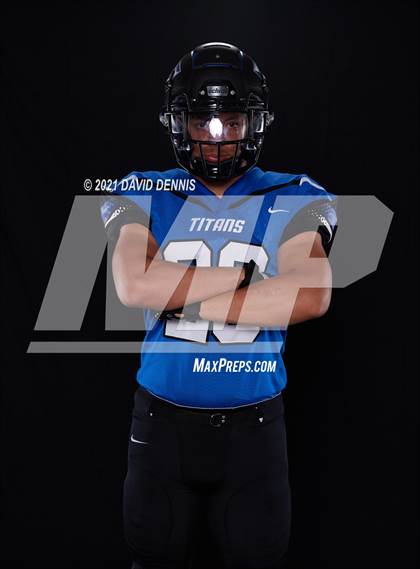 Thumbnail 3 in Frontier Football Seniors photogallery.