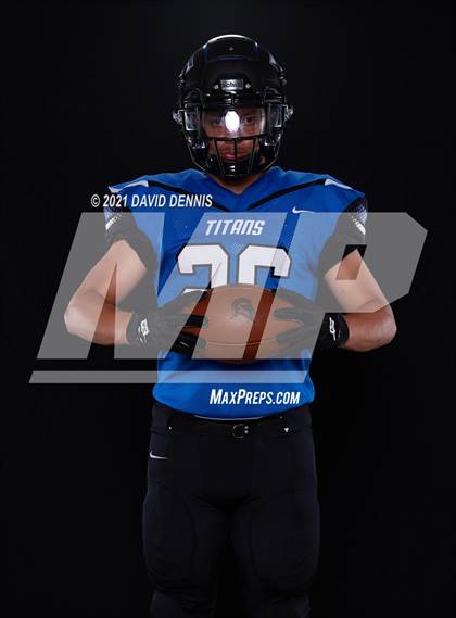 Thumbnail 3 in Frontier Football Seniors photogallery.