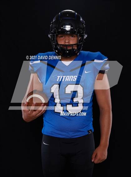 Thumbnail 3 in Frontier Football Seniors photogallery.