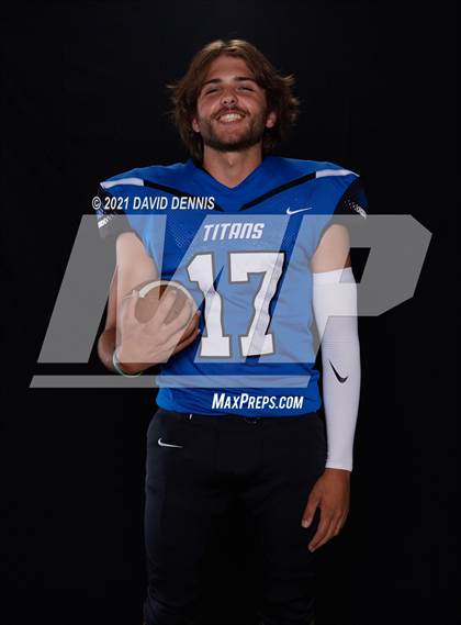Thumbnail 2 in Frontier Football Seniors photogallery.