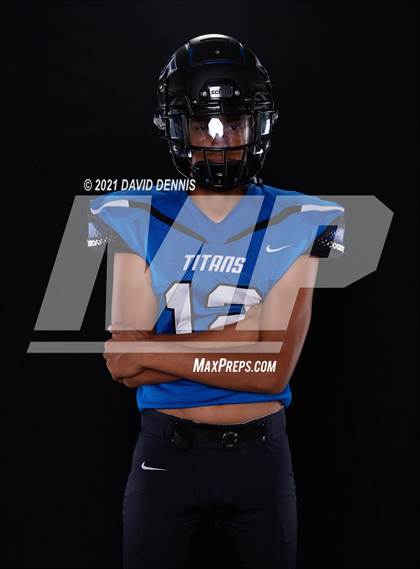 Thumbnail 1 in Frontier Football Seniors photogallery.