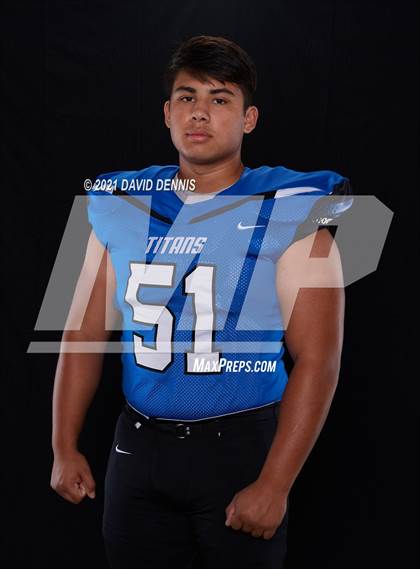 Thumbnail 3 in Frontier Football Seniors photogallery.