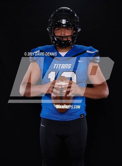 Thumbnail 1 in Frontier Football Seniors photogallery.