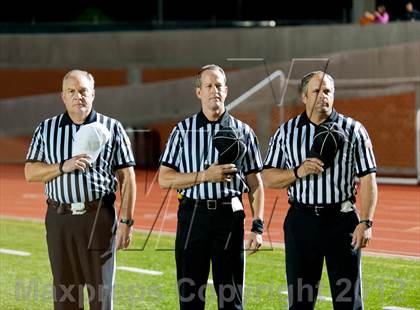 Thumbnail 2 in Alice vs. Cedar Park (UIL 4A Division 2 Regional Playoff) photogallery.
