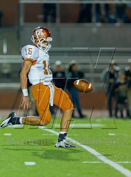 Thumbnail 3 in Alice vs. Cedar Park (UIL 4A Division 2 Regional Playoff) photogallery.