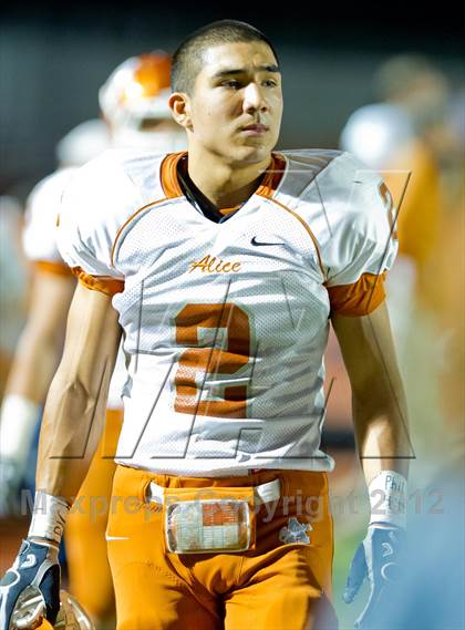 Thumbnail 3 in Alice vs. Cedar Park (UIL 4A Division 2 Regional Playoff) photogallery.