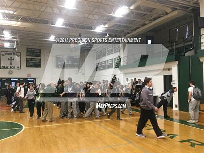 Thumbnail 3 in DePaul Catholic TOC Ceremony photogallery.