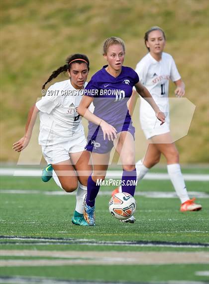 Thumbnail 3 in Seven Lakes vs Ridge Point (I-10 Shootout) photogallery.