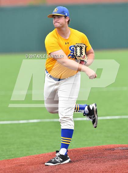 Thumbnail 3 in Sunnyvale vs Whitesboro (UIL 3A Region 2 Area Playoff) photogallery.