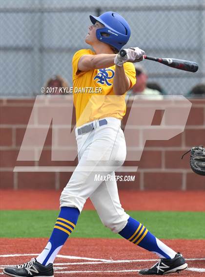 Thumbnail 1 in Sunnyvale vs Whitesboro (UIL 3A Region 2 Area Playoff) photogallery.