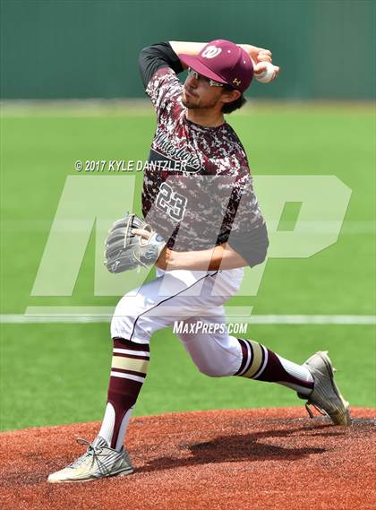 Thumbnail 1 in Sunnyvale vs Whitesboro (UIL 3A Region 2 Area Playoff) photogallery.