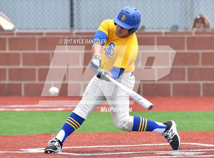 Thumbnail 2 in Sunnyvale vs Whitesboro (UIL 3A Region 2 Area Playoff) photogallery.