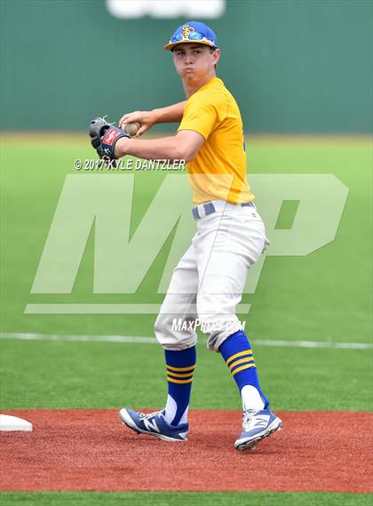 Thumbnail 2 in Sunnyvale vs Whitesboro (UIL 3A Region 2 Area Playoff) photogallery.