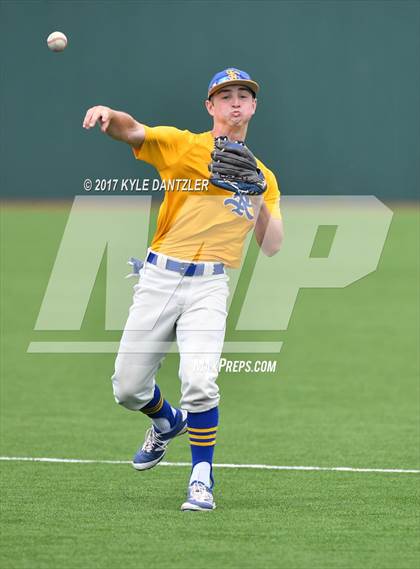 Thumbnail 1 in Sunnyvale vs Whitesboro (UIL 3A Region 2 Area Playoff) photogallery.