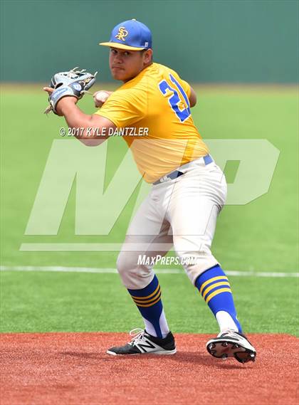 Thumbnail 3 in Sunnyvale vs Whitesboro (UIL 3A Region 2 Area Playoff) photogallery.