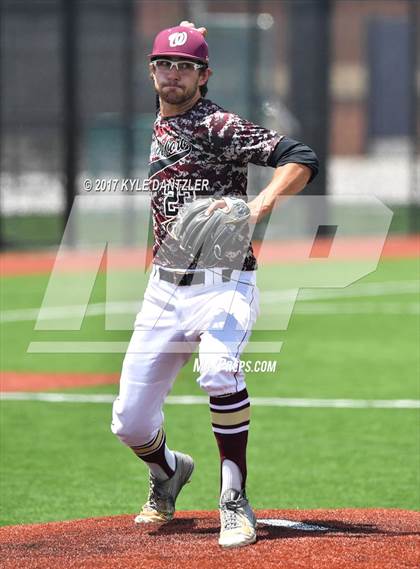 Thumbnail 3 in Sunnyvale vs Whitesboro (UIL 3A Region 2 Area Playoff) photogallery.