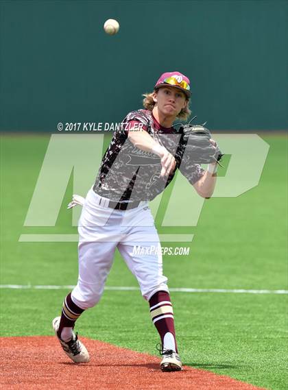 Thumbnail 2 in Sunnyvale vs Whitesboro (UIL 3A Region 2 Area Playoff) photogallery.
