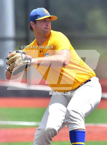 Thumbnail 3 in Sunnyvale vs Whitesboro (UIL 3A Region 2 Area Playoff) photogallery.