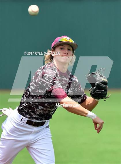Thumbnail 3 in Sunnyvale vs Whitesboro (UIL 3A Region 2 Area Playoff) photogallery.