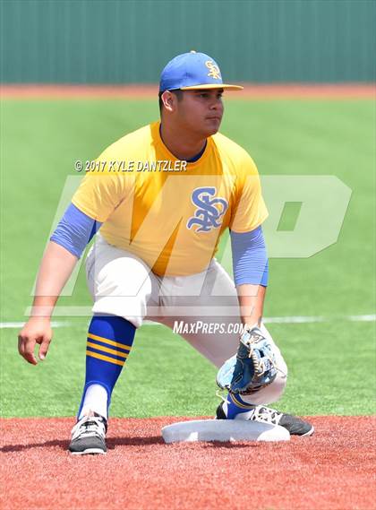 Thumbnail 1 in Sunnyvale vs Whitesboro (UIL 3A Region 2 Area Playoff) photogallery.