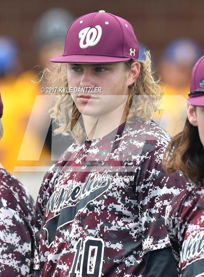 Thumbnail 3 in Sunnyvale vs Whitesboro (UIL 3A Region 2 Area Playoff) photogallery.