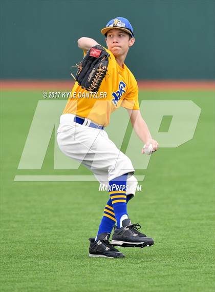 Thumbnail 2 in Sunnyvale vs Whitesboro (UIL 3A Region 2 Area Playoff) photogallery.