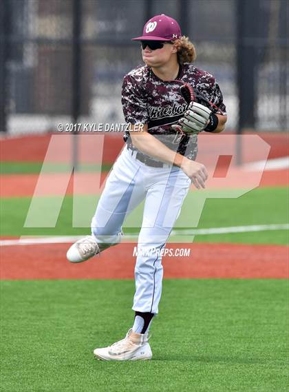 Thumbnail 2 in Sunnyvale vs Whitesboro (UIL 3A Region 2 Area Playoff) photogallery.