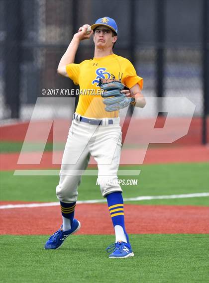 Thumbnail 2 in Sunnyvale vs Whitesboro (UIL 3A Region 2 Area Playoff) photogallery.