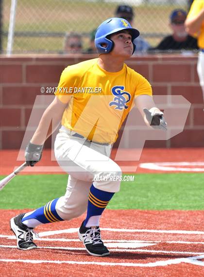 Thumbnail 3 in Sunnyvale vs Whitesboro (UIL 3A Region 2 Area Playoff) photogallery.