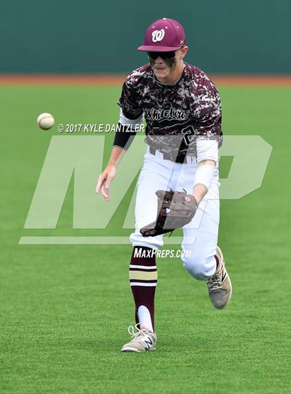 Thumbnail 2 in Sunnyvale vs Whitesboro (UIL 3A Region 2 Area Playoff) photogallery.