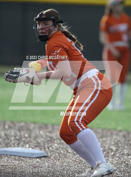 Thumbnail 3 in White @ Poteet (UIL 5A Softball Region II Bi-District) photogallery.