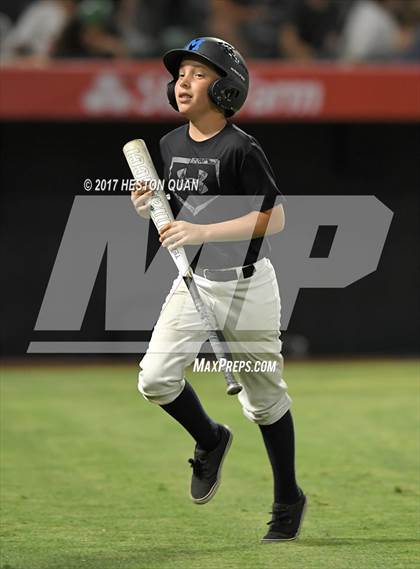Thumbnail 3 in Marina vs Newport Harbor photogallery.