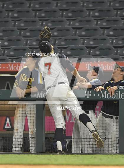 Thumbnail 1 in Marina vs Newport Harbor photogallery.