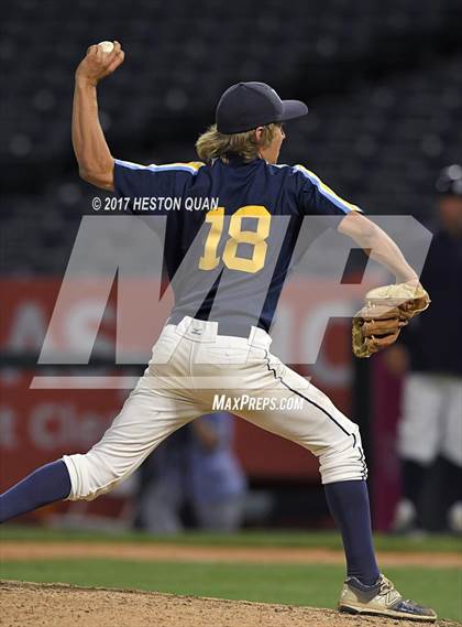 Thumbnail 2 in Marina vs Newport Harbor photogallery.