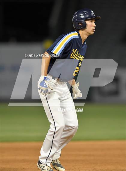 Thumbnail 2 in Marina vs Newport Harbor photogallery.