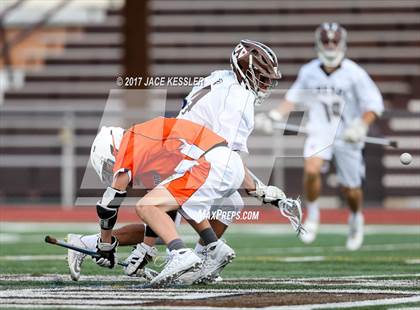 Thumbnail 2 in Chaminade @ Crespi photogallery.