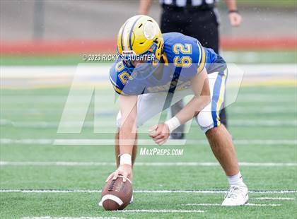 Thumbnail 1 in Althoff Catholic @ Burroughs photogallery.