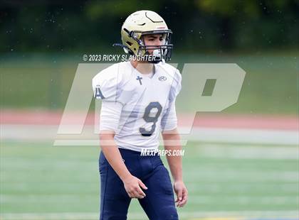 Thumbnail 1 in Althoff Catholic @ Burroughs photogallery.