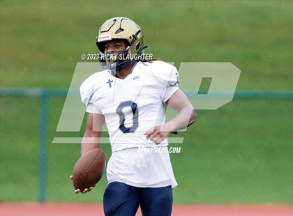 Thumbnail 1 in Althoff Catholic @ Burroughs photogallery.