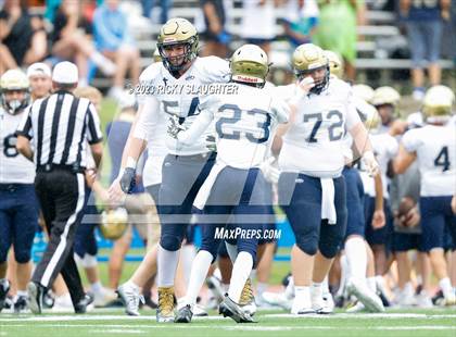 Thumbnail 2 in Althoff Catholic @ Burroughs photogallery.