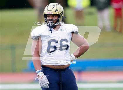 Thumbnail 2 in Althoff Catholic @ Burroughs photogallery.