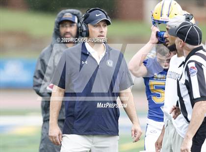 Thumbnail 3 in Althoff Catholic @ Burroughs photogallery.