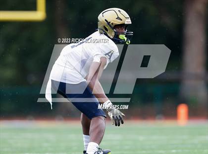 Thumbnail 3 in Althoff Catholic @ Burroughs photogallery.