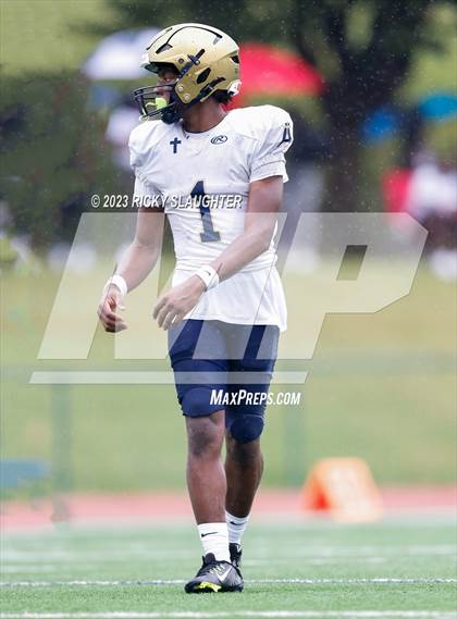 Thumbnail 3 in Althoff Catholic @ Burroughs photogallery.