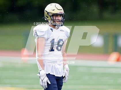 Thumbnail 2 in Althoff Catholic @ Burroughs photogallery.