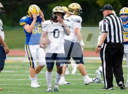 Thumbnail 3 in Althoff Catholic @ Burroughs photogallery.