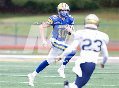 Thumbnail 2 in Althoff Catholic @ Burroughs photogallery.