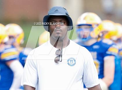 Thumbnail 1 in Althoff Catholic @ Burroughs photogallery.